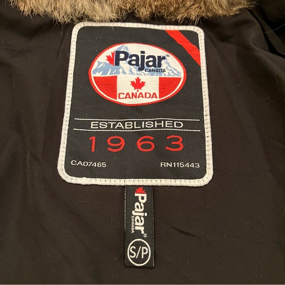 Pajar Down Bomber Jacket Fur Hood Cropped Black Luxury Canada RARE Women's Small - Picture 13 of 16